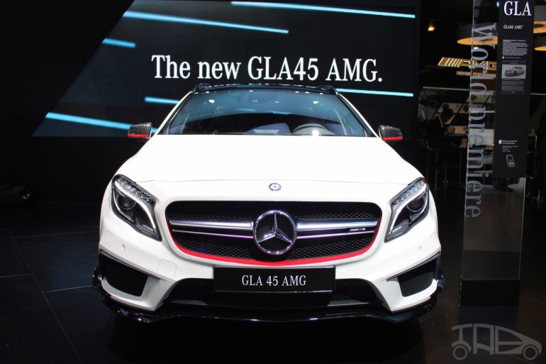 Mercedes GLA 45 AMG at 2014 NAIAS front