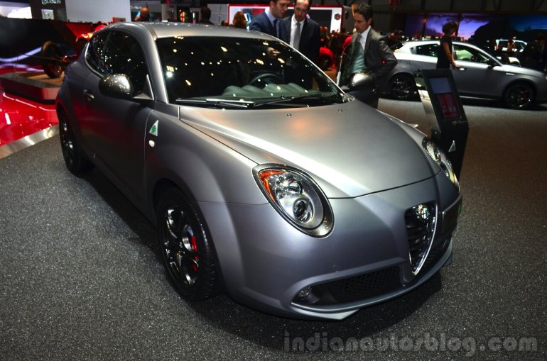 2014 Alfa Romeo MiTo Quadrifoglio Verde front three quarters