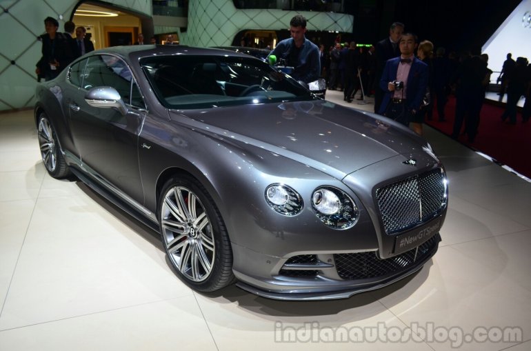 Bentley Continental GT Speed front three quarter - Geneva Live
