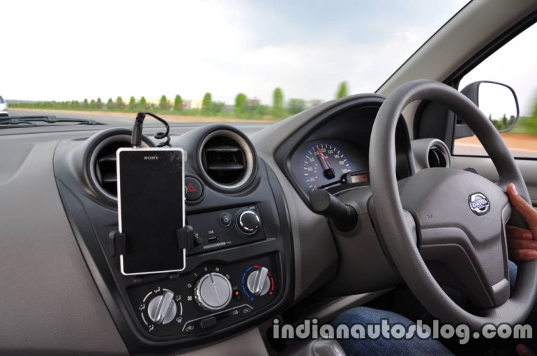 Datsun Go review dashboard driver side
