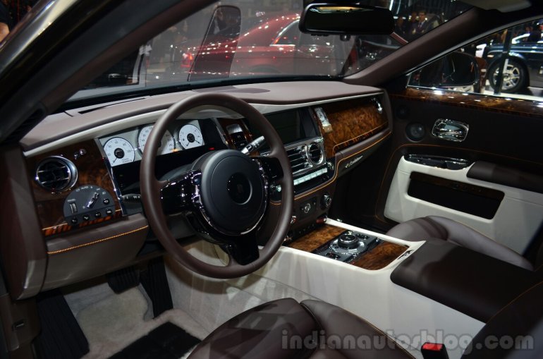 Rolls Royce Ghost Series II dashboard - Geneva Live