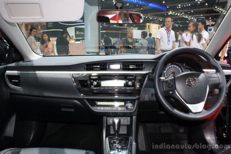 Toyota Corolla Altis ESport dashboard at 2014 Bangkok Motor Show