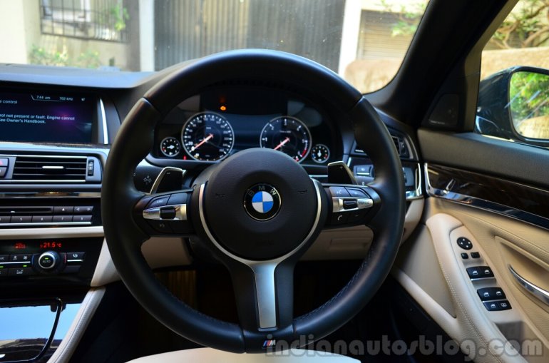 2014 BMW 530d M Sport Review steering