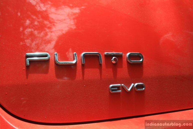 Fiat Punto Evo Sport 90 HP diesel review badge