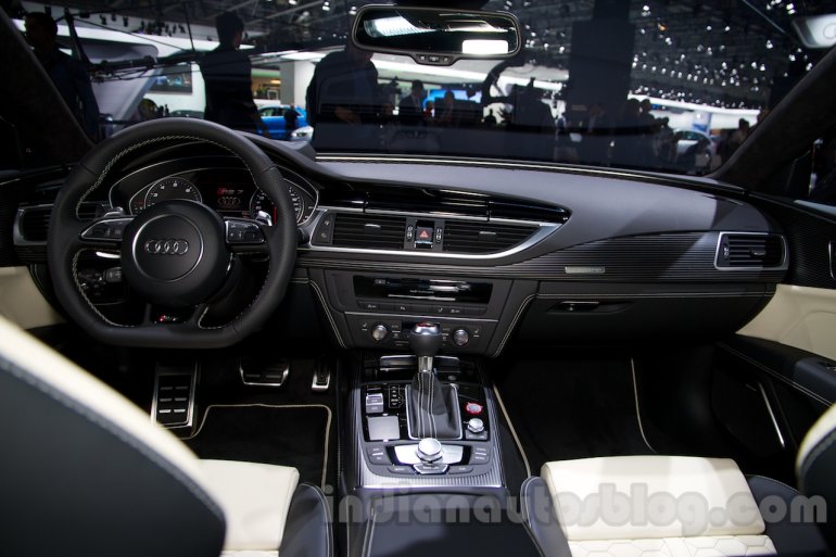2015 Audi RS7 dashboard at the Moscow Motorshow 2014