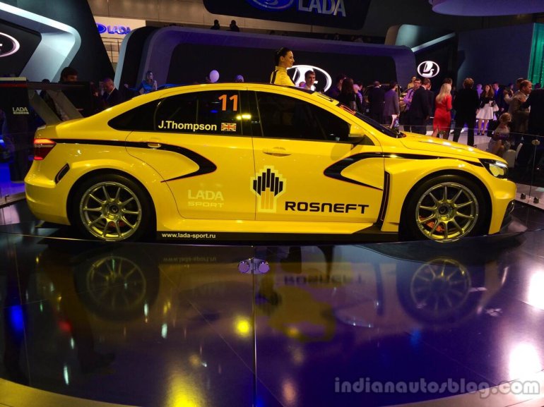 Lada Vesta WTCC concept profile at the 2014 Moscow Motor Show