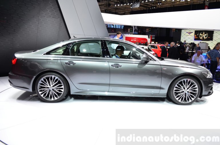 Audi A6 facelift side view at the 2014 Paris Motor Show