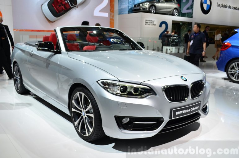 BMW 2 Series Convertible front three quarters left at the 2014 Paris Motor Show