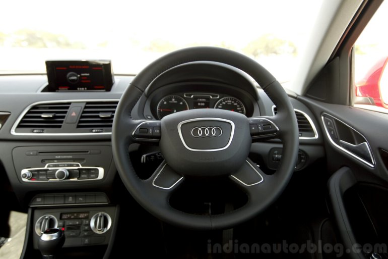 Dynamic steering audi