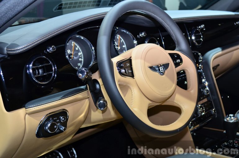 Bentley Mulsanne Speed steering at the 2014 Paris Motor Show