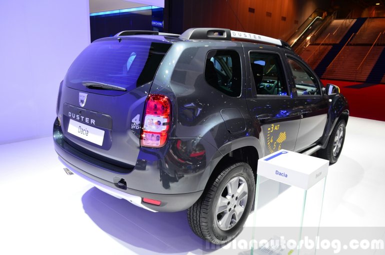 Dacia Duster Air rear three quarters at the 2014 Paris Motor Show