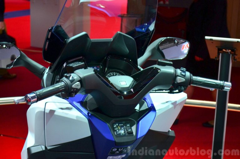 Honda Forza 125 - 2014 Paris Motor Show