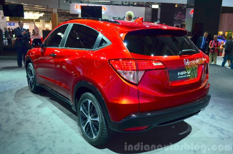 Honda HR-V prototype for Europe rear three quarter at 2014 Paris Motor Show