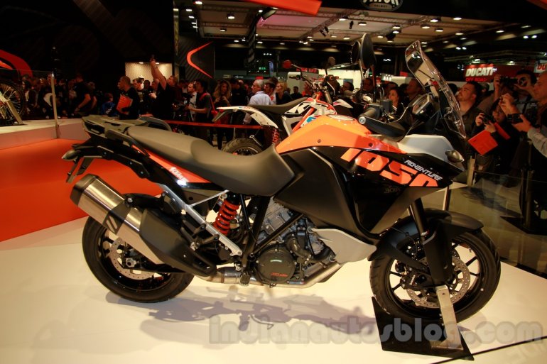 KTM 1050 Adventure side at EICMA 2014