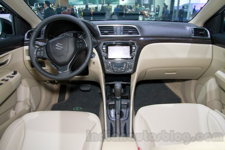 Suzuki Alivio dashboard at 2014 Guangzhou Auto Show