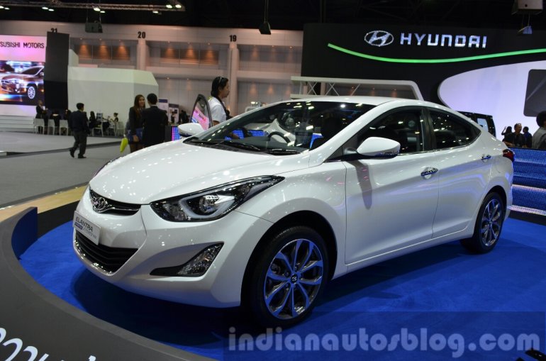 Hyundai Elantra facelift at the 2014 Thailand International Motor Expo