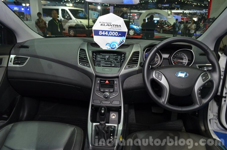 Hyundai Elantra facelift dashboard at the 2014 Thailand International Motor Expo