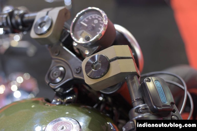 Motomiu Katungo Uno (custom Harley Davidson Street 750) handlebar at Autocar Performance Show 2014