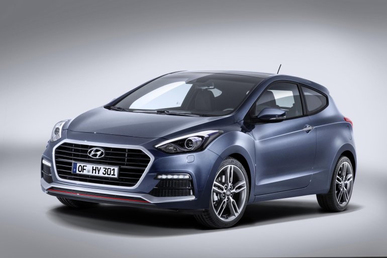 New Hyundai i30 Turbo front three quarters