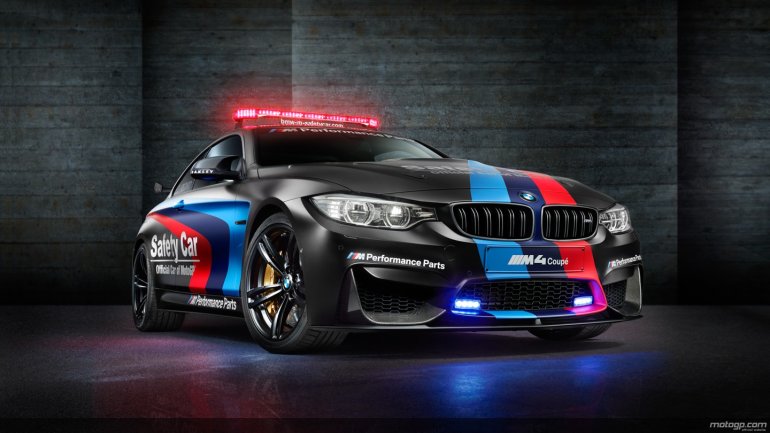 2015 BMW M4 MotoGP Safety car