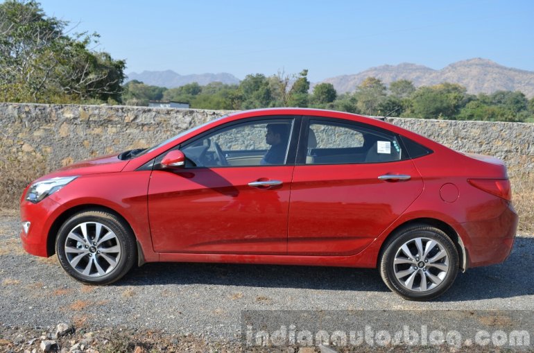 2015 Hyundai Verna petrol facelift side