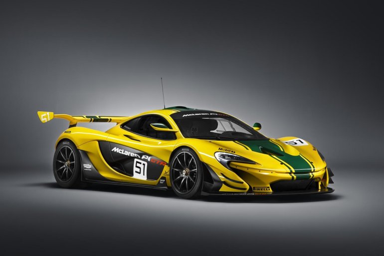 McLaren P1 GTR front three quarters view