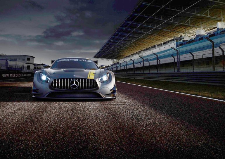 Mercedes AMG GT3 front teaser
