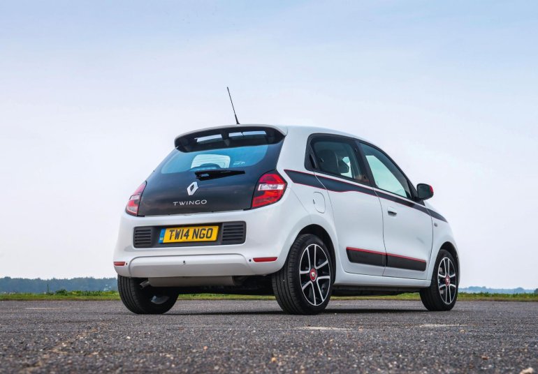 Renault Twingo Dynamique S rear three quarters