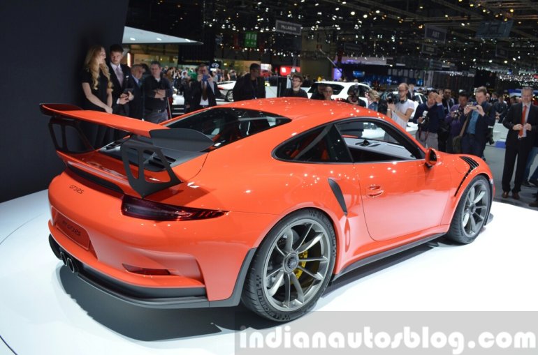 2015 Porsche 911 GT3 RS rear three quarter view at 2015 Geneva Motor Show