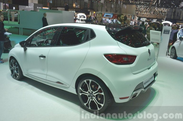 Clio Renaultsport 220 Trophy EDC rear three quarters at the 2015 Geneva Motor Show