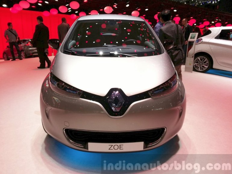 2015 Renault Zoe front at the 2015 Geneva Motor Show