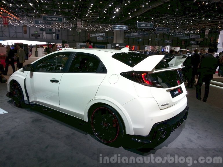 2016 Honda Civic Type R rear three quarter at the 2015 Geneva Motor Show
