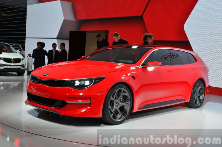 Kia Sportspace Concept front three quarter(3) view at 2015 Geneva Motor Show