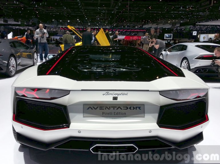 Lamborghini Aventador Pirelli Edition rear