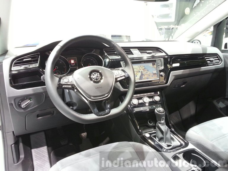 VW Touran dashboard at the 2015 Geneva Motor Show