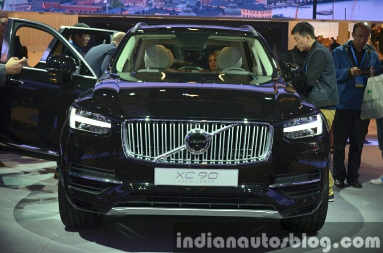 Volvo XC90 Excellence front at Auto Shanghai 2015