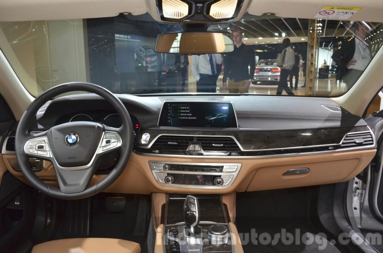 BMW 740Le plug-in hybrid dashboard at IAA 2015