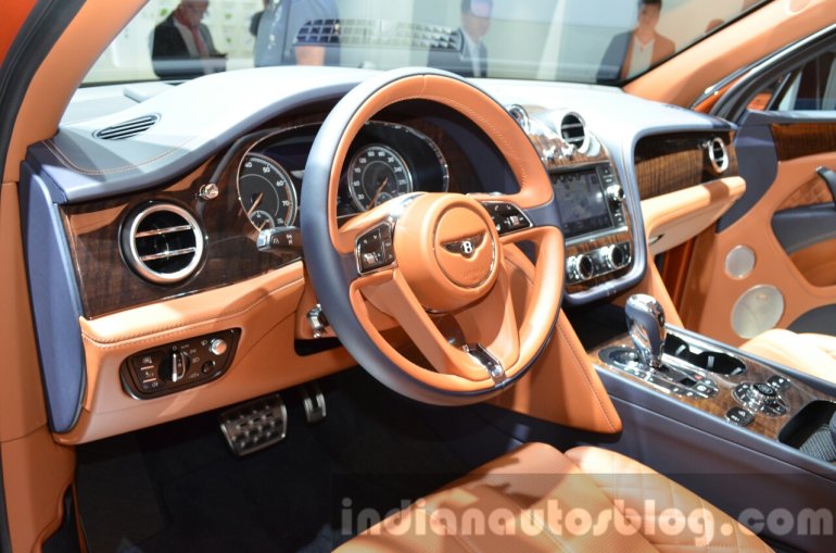Bentley Bentayga driver's area at the IAA 2015