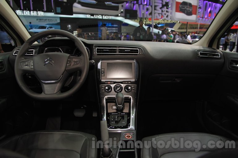 Citroen C4 Sedan dashboard at the 2015 Chengdu Motor Show
