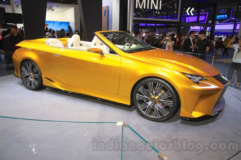 Lexus LF-C2 front quarter at the 2015 Chengdu Motor Show
