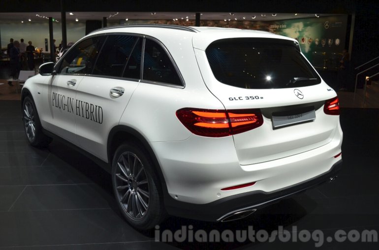 Mercedes GLC 350e 4MATIC rear three quarter at IAA 2015