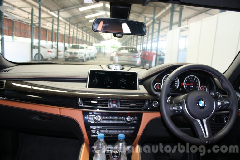 2015 BMW X6 M interior launched in India