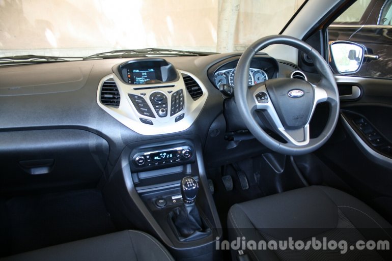 2015 Ford Figo interior (1) first drive review