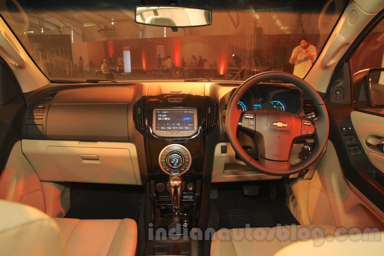 Chevrolet Trailblazer dashboard India launch