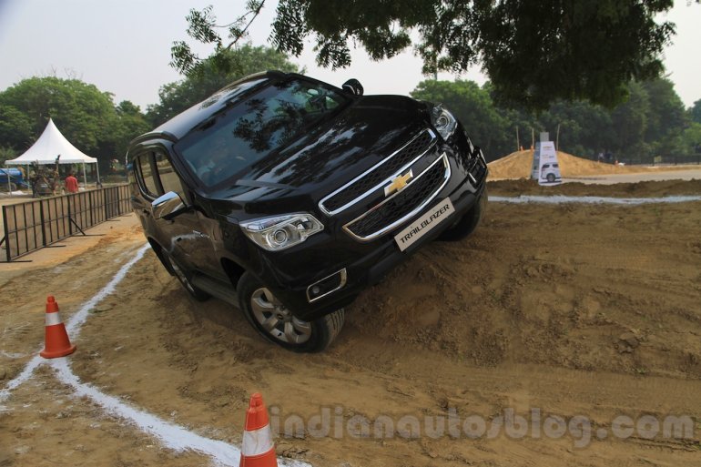Chevrolet Trailblazer off-road front India launch