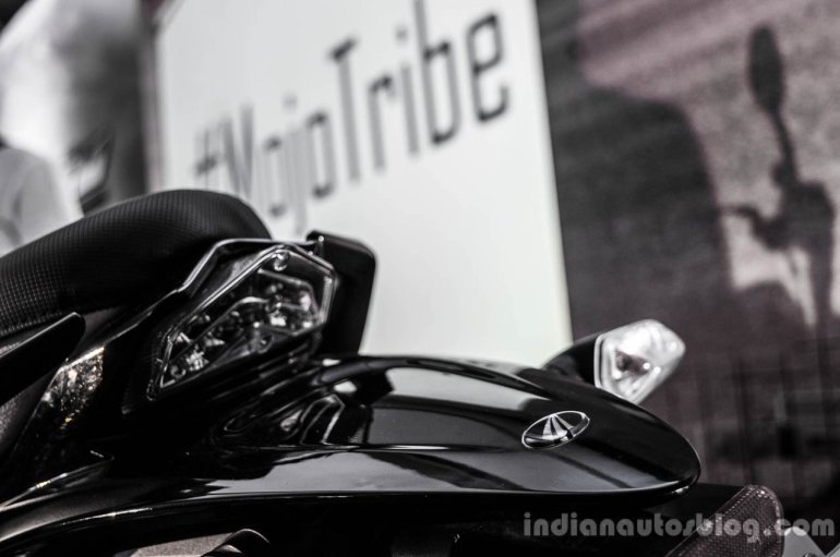 Mahindra Mojo white rear extension review