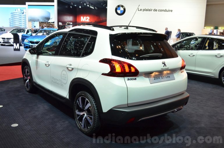 2016 Peugeot 2008 GT Line rear quarter at 2016 Geneva Motor Show