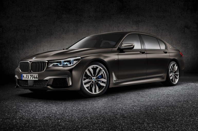 BMW 7 Series M760Li xDrive