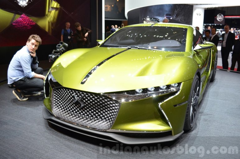 DS E-Tense Concept head lamps at 2016 Geneva Motor Show