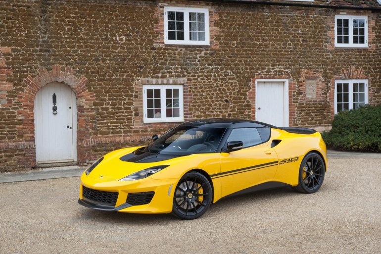 Lotus Evora Sport 410 press shot